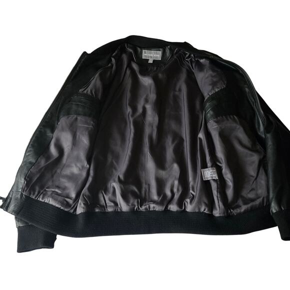 Michael Kors Black Faux Leather Perforated Moto Jacket Cuffed Size Medium - Picture 6 of 10